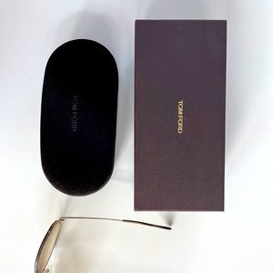 TOM FORD two tone gold / brown sunglasses sold out popular style. ZERO scratches